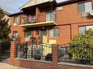 60-01 78th Ave #4, Ridgewood, NY 11385