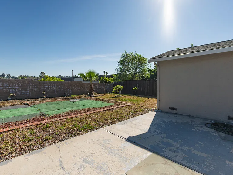 5 Clearbrook Rd — Photo 12