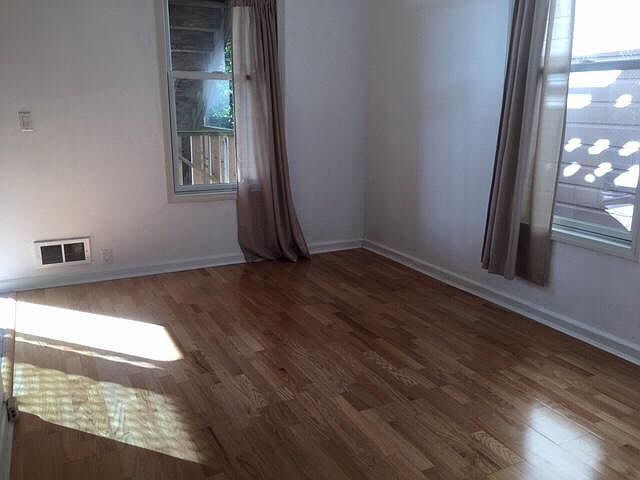 1st image of 2559 29th Ave