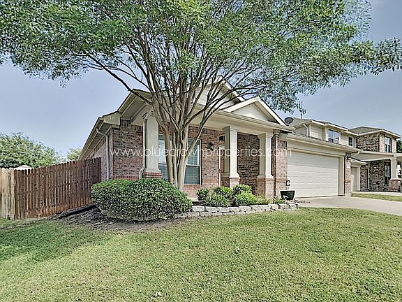 2nd image of 3609 Willow Springs Dr