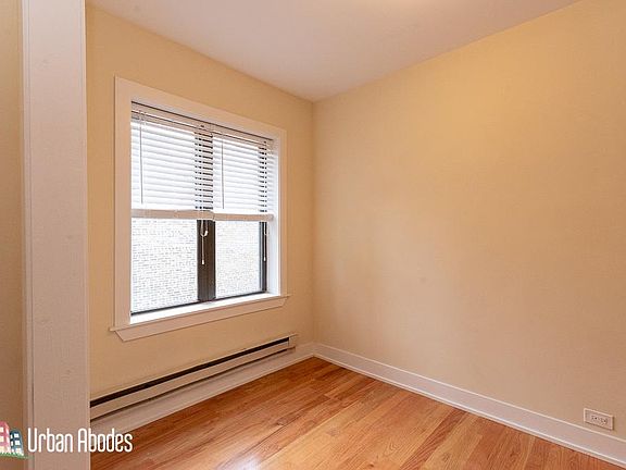5th image of 3722 N Pine Grove Ave #Ua3w