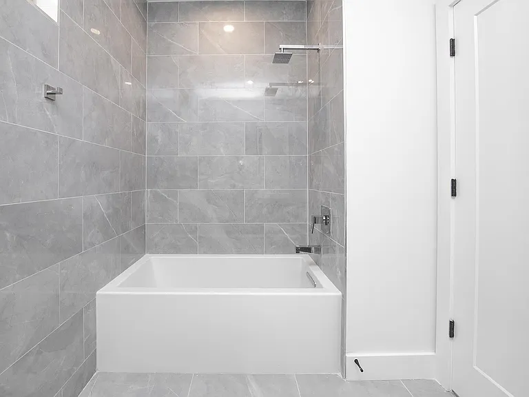 6710 Park Ave #204 — Photo 8