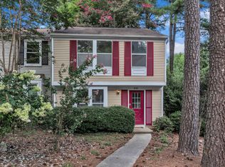 632 Middleton Ave, Cary, NC 27513