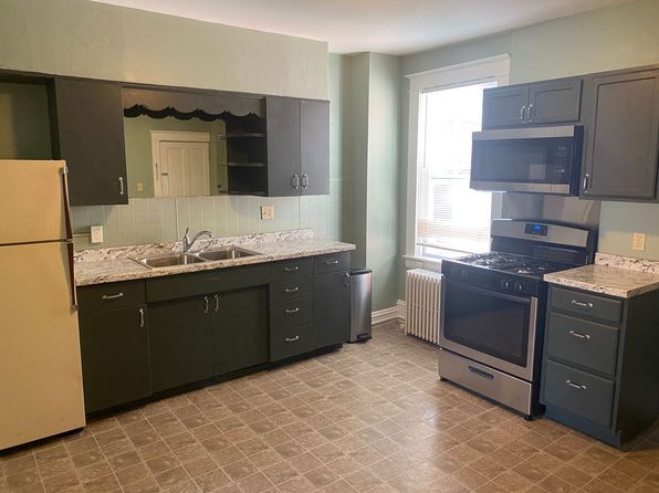 624 E King St APT 4