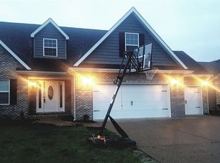 8729 Hartwell Dr, Evansville, IN 47725