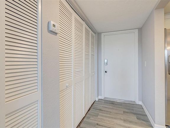 4th image of 4681 1st St NE Unit 304