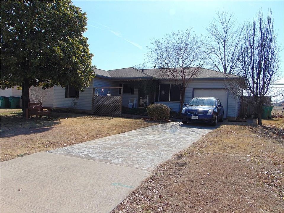 1st image of 1232 Westmoreland Dr