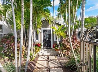 614 NE 10th Ave, Fort Lauderdale, FL 33304