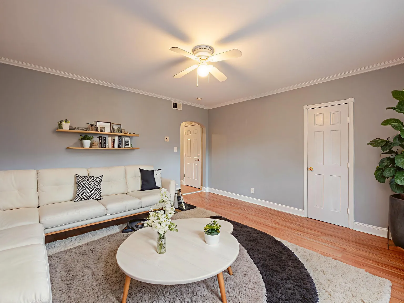 1 bed, $1,550 — Photo 2