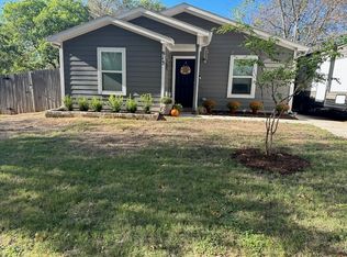 913 Clara St, Cleburne, TX 76031