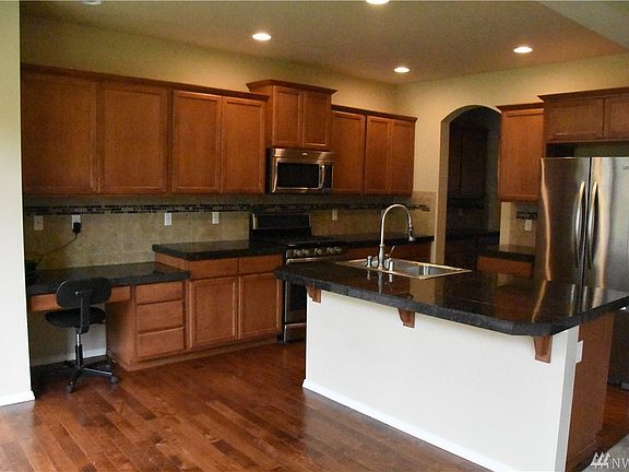 4th image of 6904 86th Ave NE