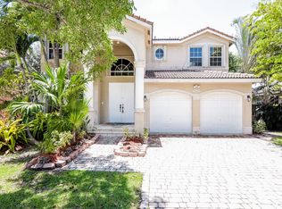 16522 SW 58th Ter, Miami, FL 33193