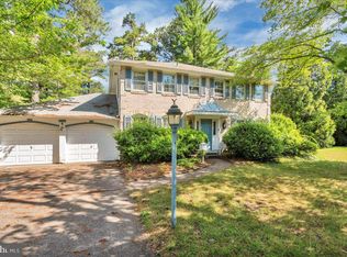 529 Cambridge Rd, Turnersville, NJ 08012