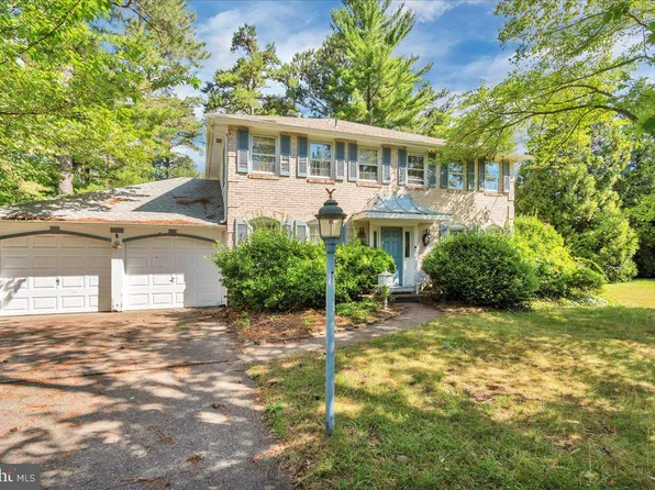 529 Cambridge Rd, Turnersville, NJ 08012