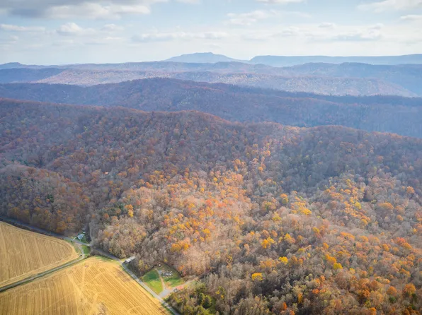 928 Millers Bluff Rd, Surgoinsville, TN 37873