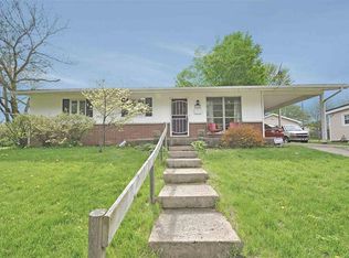 1143 N Iowa St, South Bend, IN 46628