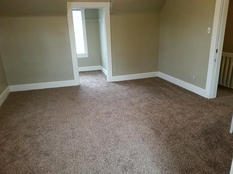 1417 N Wheeling Ave — Photo 9