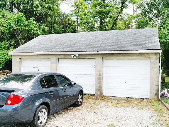 3rd image of 6418 Sherman Ave