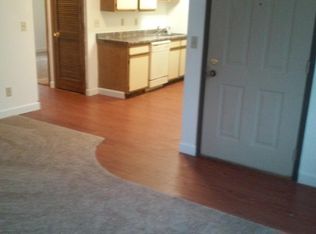 840 C St APT 4, Lincoln, NE 68502