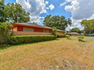 1345 Washington St, Hempstead, TX 77445