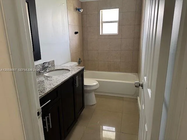 5323 NW 24th St #118 — Photo 8