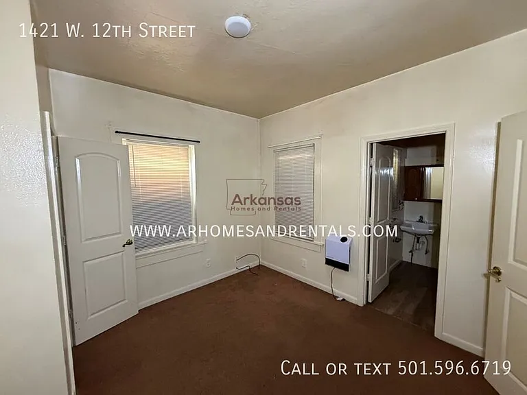 1421 W 12th St — Photo 6