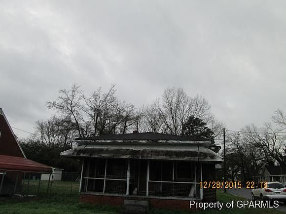 1st image of 1309 Colonial Ave