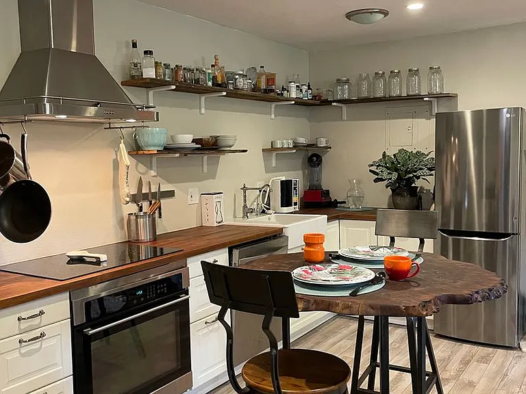 850 W Moorhead Cir #3C — Photo 8