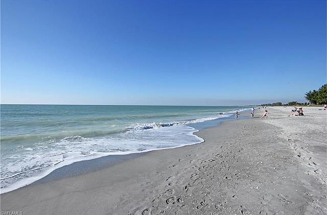 1st image of 2325 Beach Villas