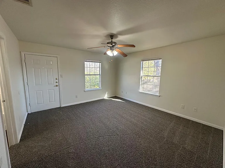 8355 Lake Anna Dr — Photo 14