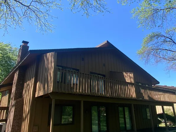 6908 Unity Ave N, Brooklyn Center, MN 55429