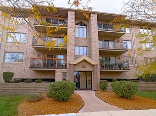 10404 S Keating Ave APT 3D, Oak Lawn, IL 60453