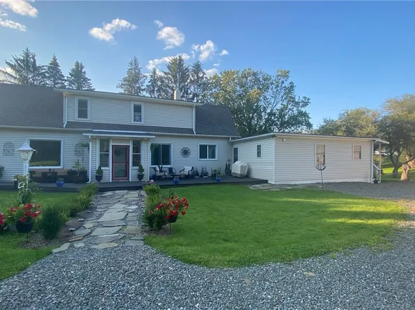 2500 Powderhouse Rd, Corning, NY 14830