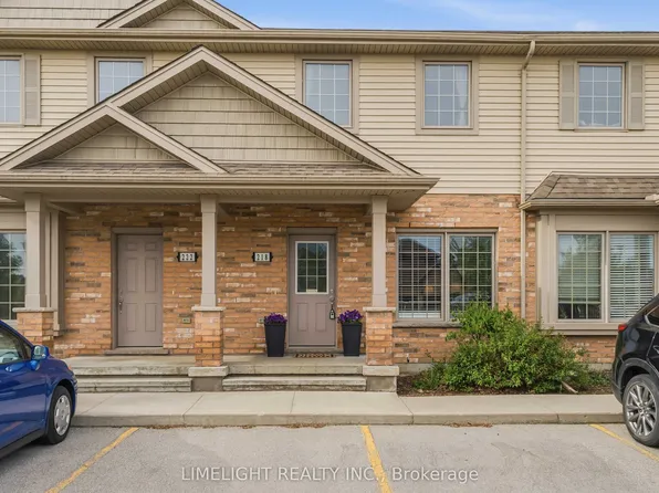 3320 Meadowgate Blvd #218, London, ON N6M 0A7