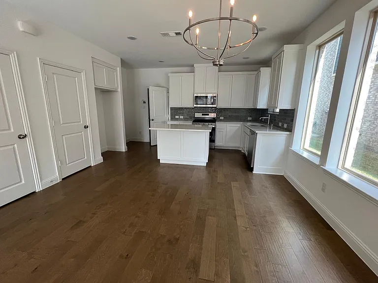 4536 Cypress Thorn Dr — Photo 6