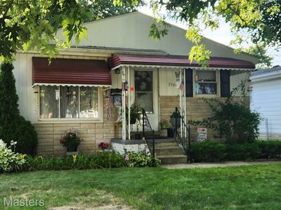 7564 Clippert St, Taylor, MI, 48180