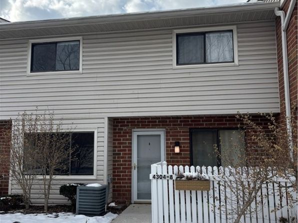 4304 Hyde Park Unit 8