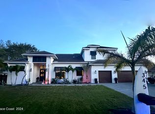 345 Beverly Ct, Melbourne Beach, FL 32951