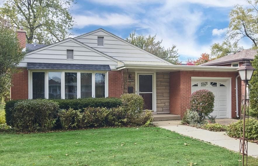 1st image of 1032 S Dunton Ave