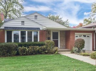 1032 S Dunton Ave, Arlington Heights, IL 60005