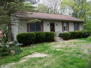 209 Shippee School House Rd, Killingly, CT 06241