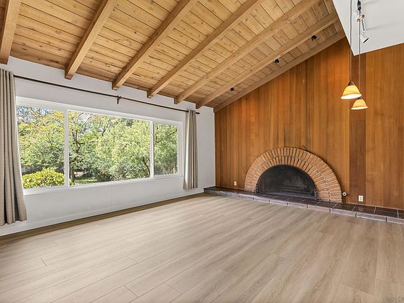 3rd image of 13941 Sagewood Dr