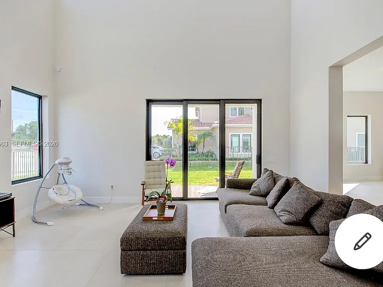 3412 Emerson Ln — Photo 11