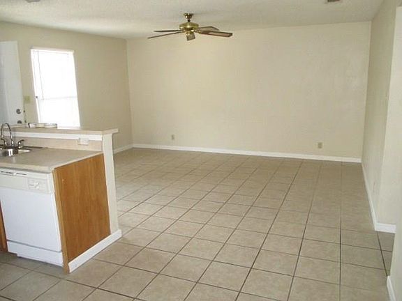 3rd image of 5304 Saint Georges Grn APT D