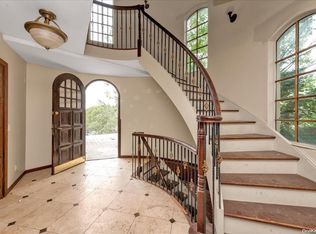 1233 Todt Hill Rd, Staten Island, NY 10304