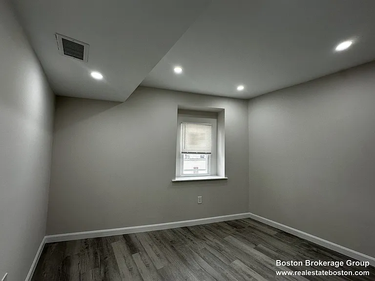 57 Bennington St #3 — Photo 5