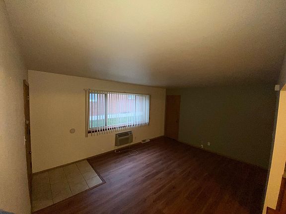 4th image of 3019 E Adams Ave #4