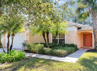 1095 Seasons Blvd, Kissimmee, FL 34746