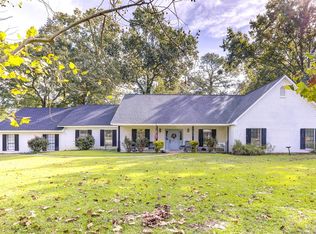 4304 Windsor Point, Vicksburg, MS 39180