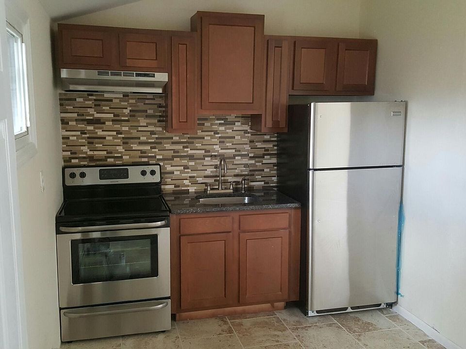 2nd image of 630 Meade Ave